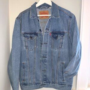 Levis Denim Trucker Jacket